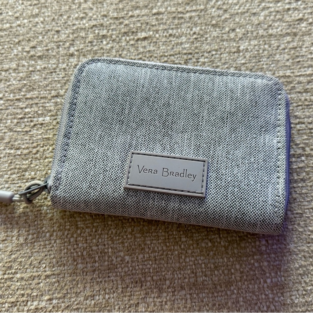 Vera Bradley Textured Nylon Gray Wallet